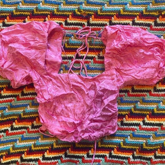 Lace Back Pink Puff Sleeve Leopard crop top Small - Picture 2 of 3